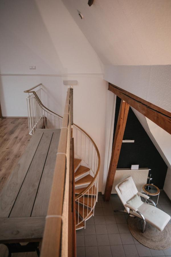 Eigenes Maisonettehaus In Idyllischer Lage Mit Balkon, Nahe Messe, 24H Self-Check In, Gratis Parken Σβάμπαχ Εξωτερικό φωτογραφία