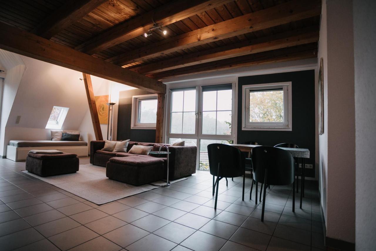 Eigenes Maisonettehaus In Idyllischer Lage Mit Balkon, Nahe Messe, 24H Self-Check In, Gratis Parken Σβάμπαχ Εξωτερικό φωτογραφία