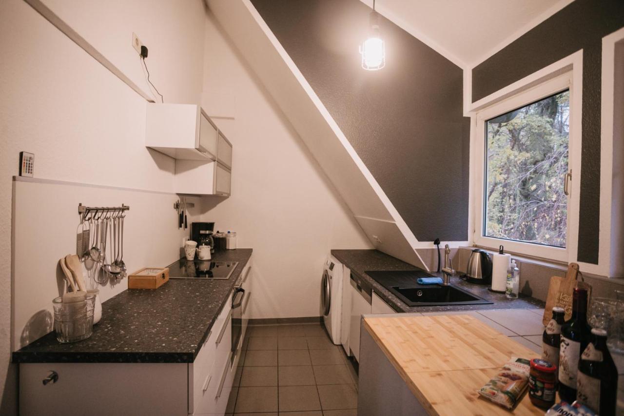 Eigenes Maisonettehaus In Idyllischer Lage Mit Balkon, Nahe Messe, 24H Self-Check In, Gratis Parken Σβάμπαχ Εξωτερικό φωτογραφία