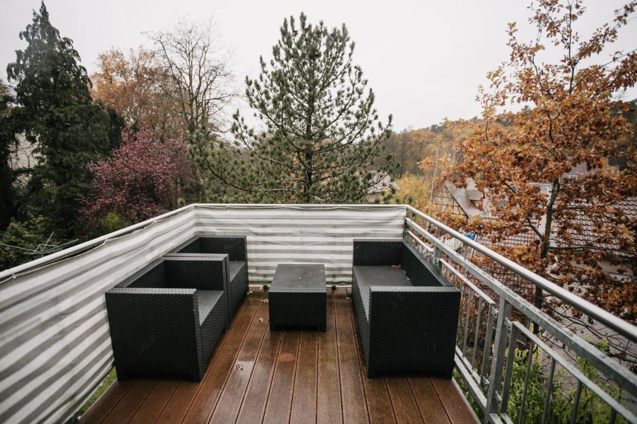 Eigenes Maisonettehaus In Idyllischer Lage Mit Balkon, Nahe Messe, 24H Self-Check In, Gratis Parken Σβάμπαχ Εξωτερικό φωτογραφία
