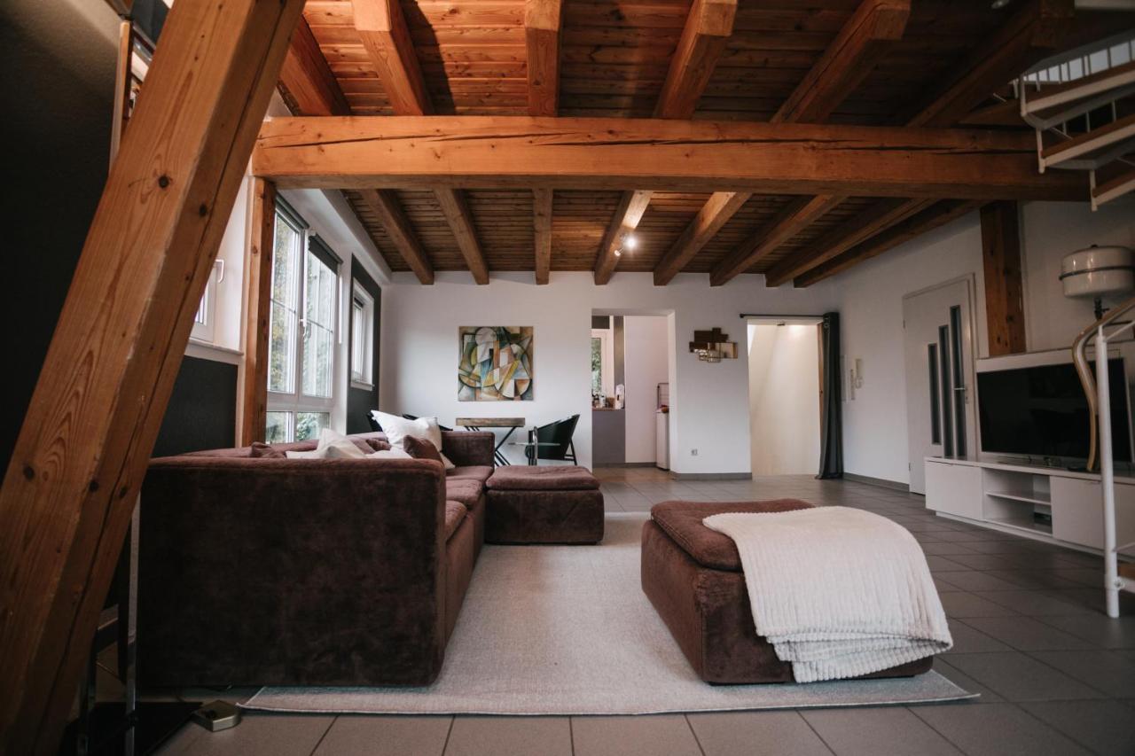 Eigenes Maisonettehaus In Idyllischer Lage Mit Balkon, Nahe Messe, 24H Self-Check In, Gratis Parken Σβάμπαχ Εξωτερικό φωτογραφία