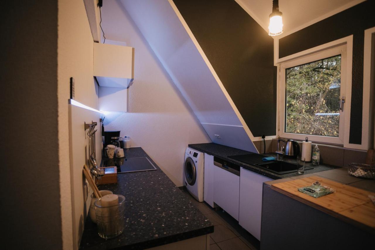 Eigenes Maisonettehaus In Idyllischer Lage Mit Balkon, Nahe Messe, 24H Self-Check In, Gratis Parken Σβάμπαχ Εξωτερικό φωτογραφία
